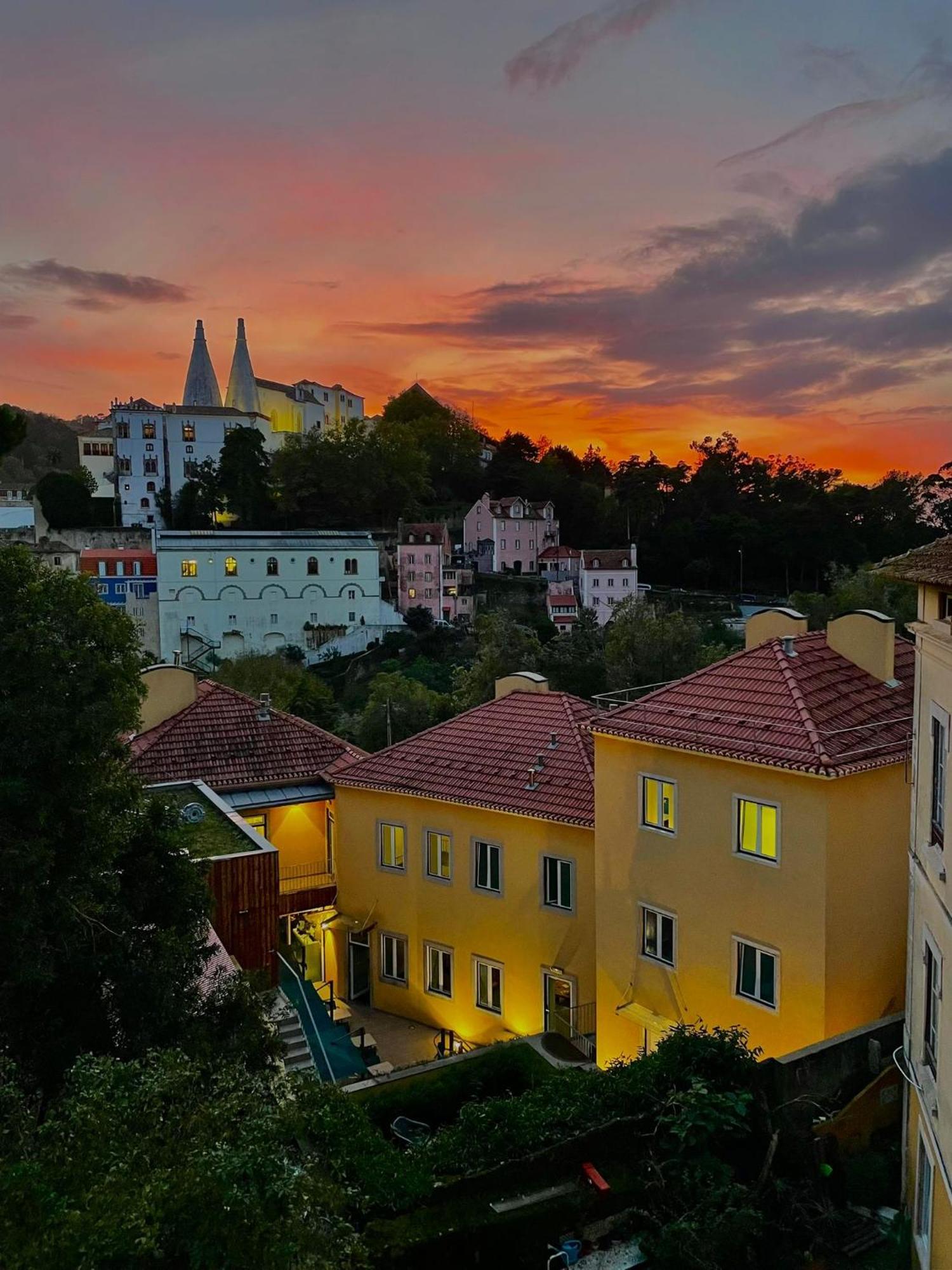Casa Mariana 2 - Viver A Vila Синтра Экстерьер фото